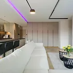 Lupoapartments Premium Lazowskiego, Parking, Dostep Na Kod, 3 Sypialnie * 우치