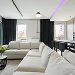 Lupoapartments Premium Lazowskiego, Parking, Dostep Na Kod, 3 Sypialnie 아파트 *