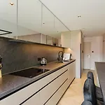 아파트 Lupoapartments Premium Lazowskiego, Parking, Dostep Na Kod, 3 Sypialnie 우치