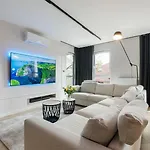 Lupoapartments Premium Lazowskiego, Parking, Dostep Na Kod, 3 Sypialnie 아파트