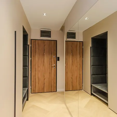 Lupoapartments Premium Lazowskiego, Parking, Dostep Na Kod, 3 Sypialnie, Pole Dance Daire
