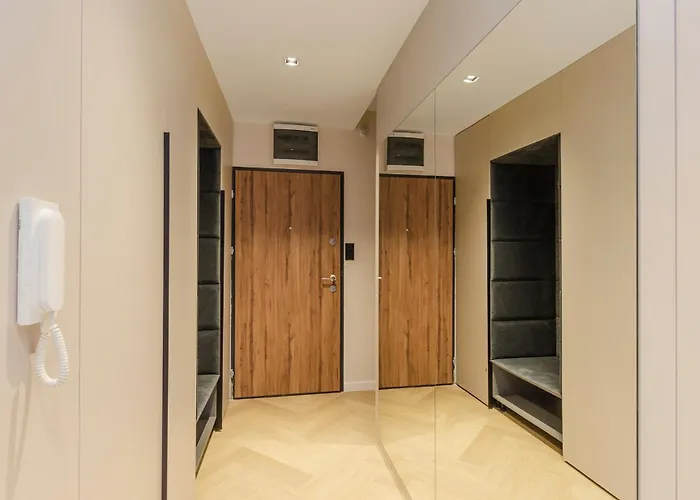 Lupoapartments Premium Lazowskiego, Parking, Dostep Na Kod, 3 Sypialnie Apartamento