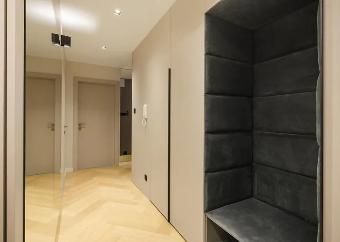 Daire Lupoapartments Premium Lazowskiego, Parking, Dostep Na Kod, 3 Sypialnie Łódź