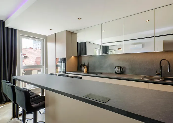 Lupoapartments Premium Lazowskiego, Parking, Dostep Na Kod, 3 Sypialnie Daire