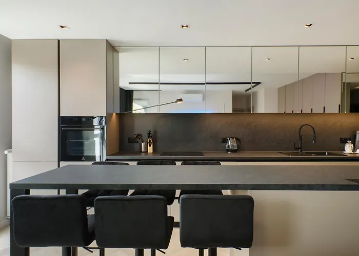 Lupoapartments Premium Lazowskiego, Parking, Dostep Na Kod, 3 Sypialnie